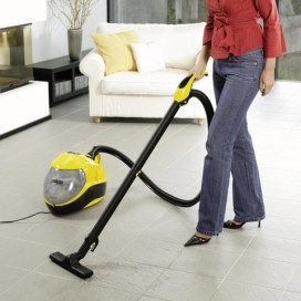 Паропылесос KARCHER (КЕРХЕР) SV 7, мощность 2200 Вт, серо-желтый, 1.439-410.0